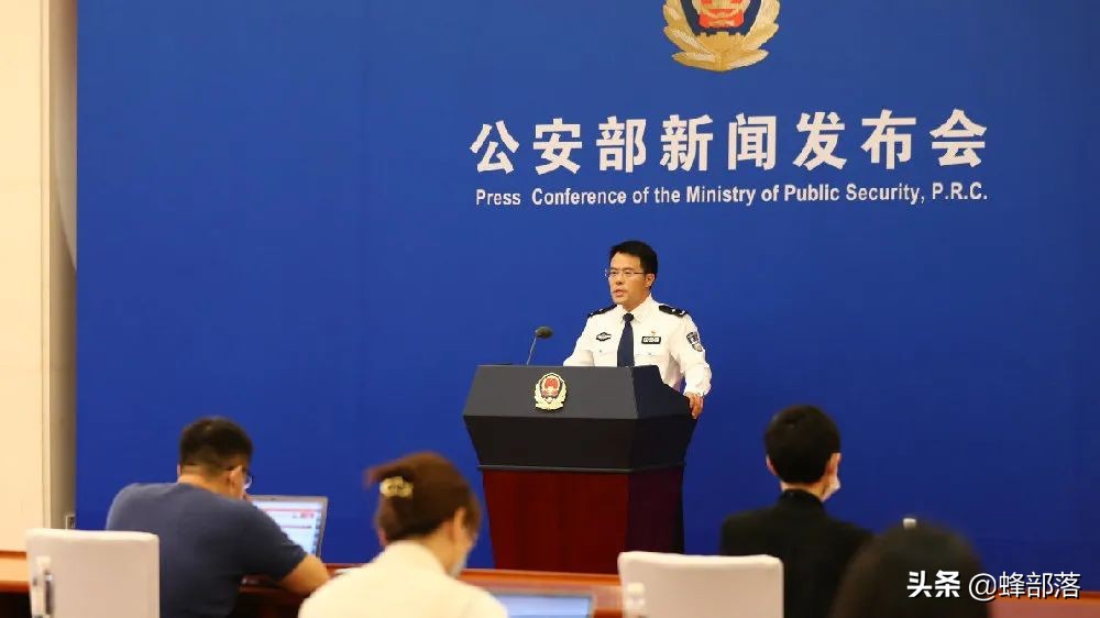 身份证丢了可以叫家人补办吗(亲属代补办身份证步骤)