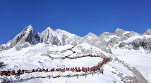 爬完玉龙雪山后呼吸困难怎么回事1