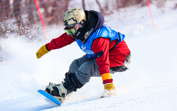 滑雪鞋里面可以放增高鞋垫吗2