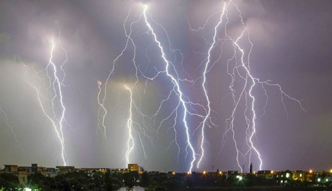 雷电黄色预警飞机可以起飞吗2