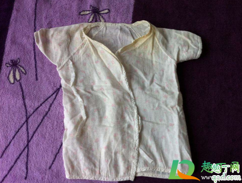 衣服领口发黄用什么洗2