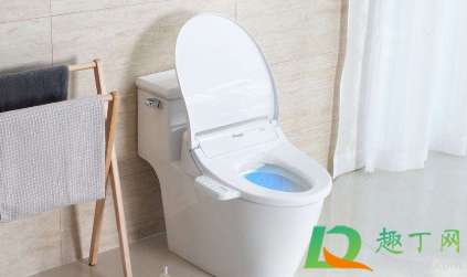 马桶圈怎么清洗3