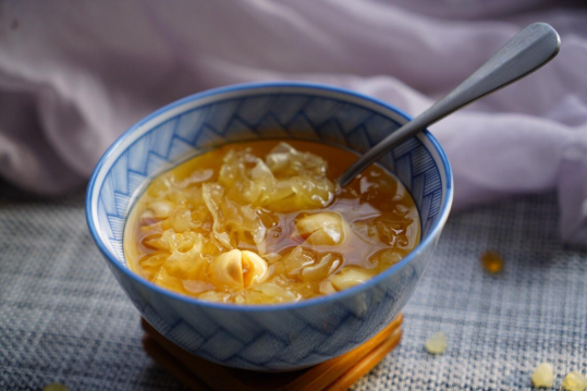 桃胶用电饭煲怎么熬不出胶 桃胶用电饭煲怎么不粘稠1