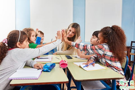 疫情期间留学生回国好还是不回国好 疫情期间留学生没毕业能回国吗1