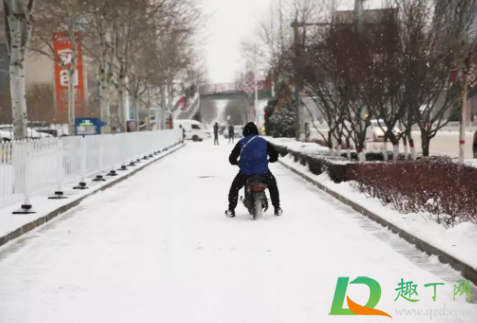 下雪骑电瓶车安全吗1