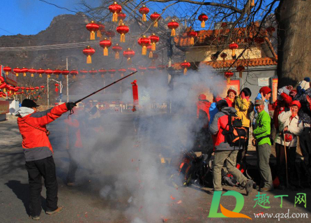 大年初一几点放鞭炮好3