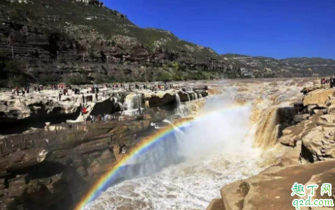 去壶口瀑布要穿雨衣吗 壶口瀑布在陕西看好还是山西看好4