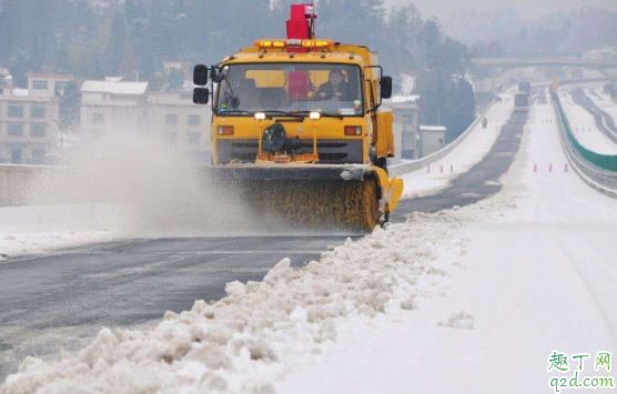 除雪剂伤车吗 除雪剂是盐吗1