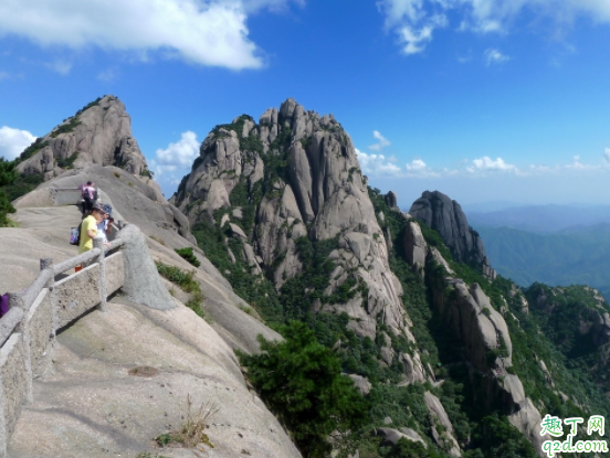 徒步登黄山前山好还是后山好 黄山全程徒步走完要多久5