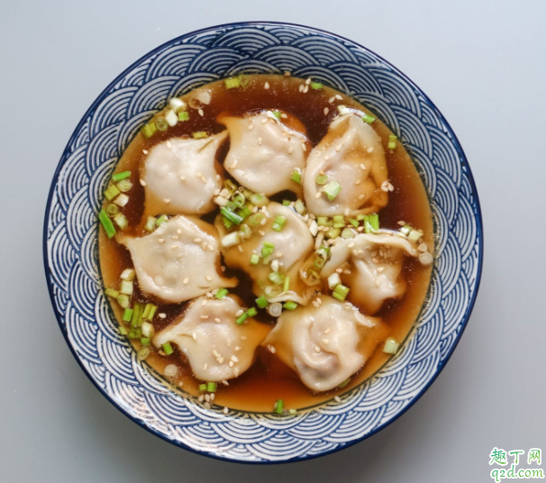 饺子要冷水下还是热水 速冻饺子冷水煮还是热水煮2