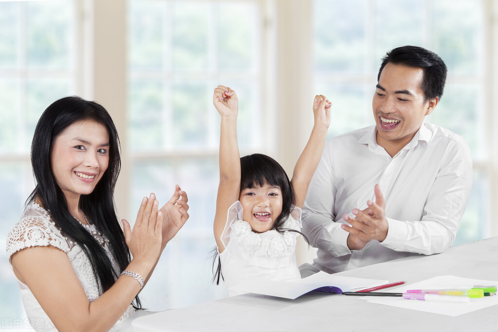 夫妻离婚女方怎么争取孩子抚养权（女方争取抚养权的技巧）