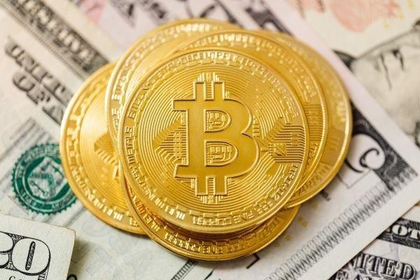 微粒贷欠款说要封停微信是真的吗，还不上会怎么样