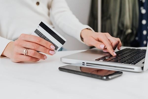 支付宝逾期7万要还全款怎么办？逾期7万多久会被起诉