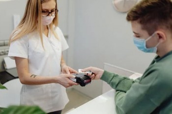 信用卡推迟几天算逾期？不小心忘了还怎么办？