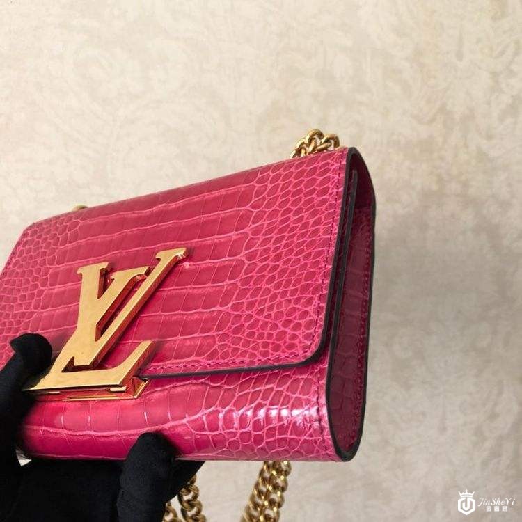 LV chain Louise链条包的回收价格多少?