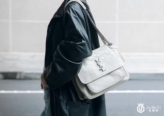 Ysl包包回收什么价，ysl niki 有哪些常见尺寸？