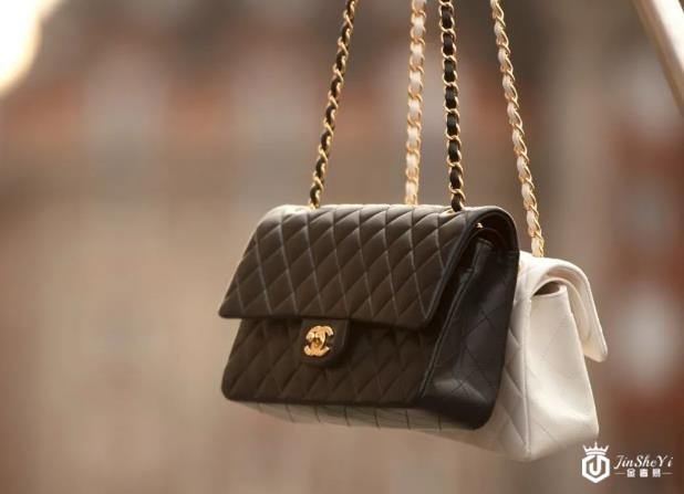 二手奢侈品回收实体店，Chanel Classic Flap