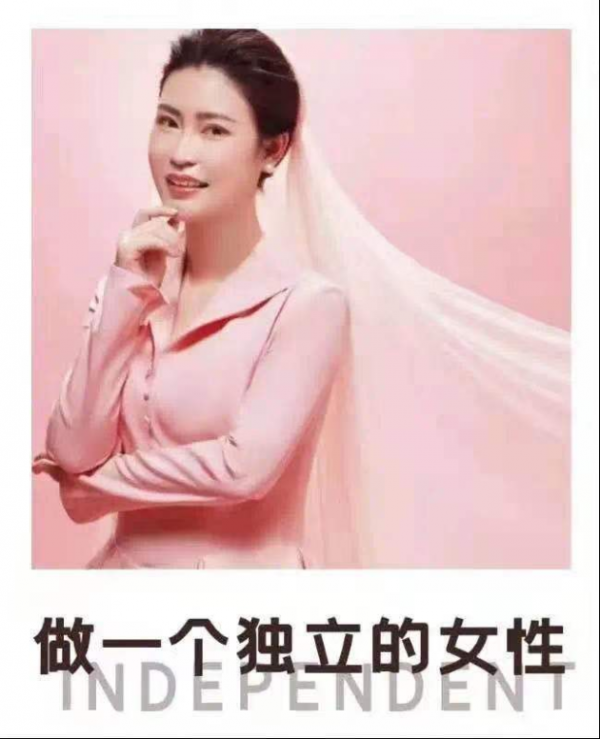 裸辞三个月无收入后，社群变现专家Emily如何通过社群年入百万？