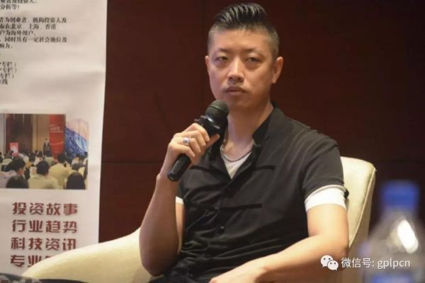 文娱创业企业未来怎么走？向左走、向右走？