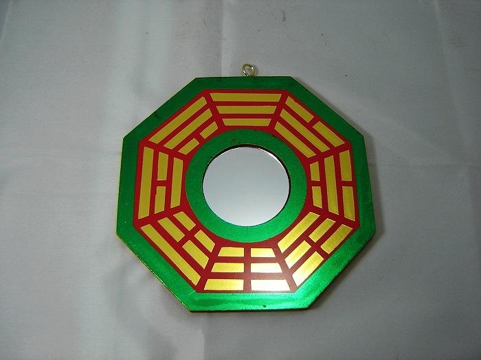 家居风水：这些东西不要挂在墙上，会灾祸不断！