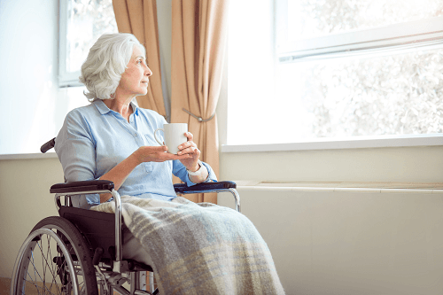 晚年一身疾病的生肖女