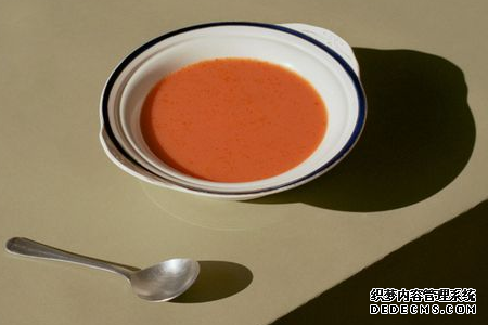 测你八月财运