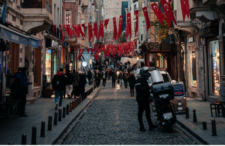 把人鼻子打骨折了被追究刑事责任会如何判