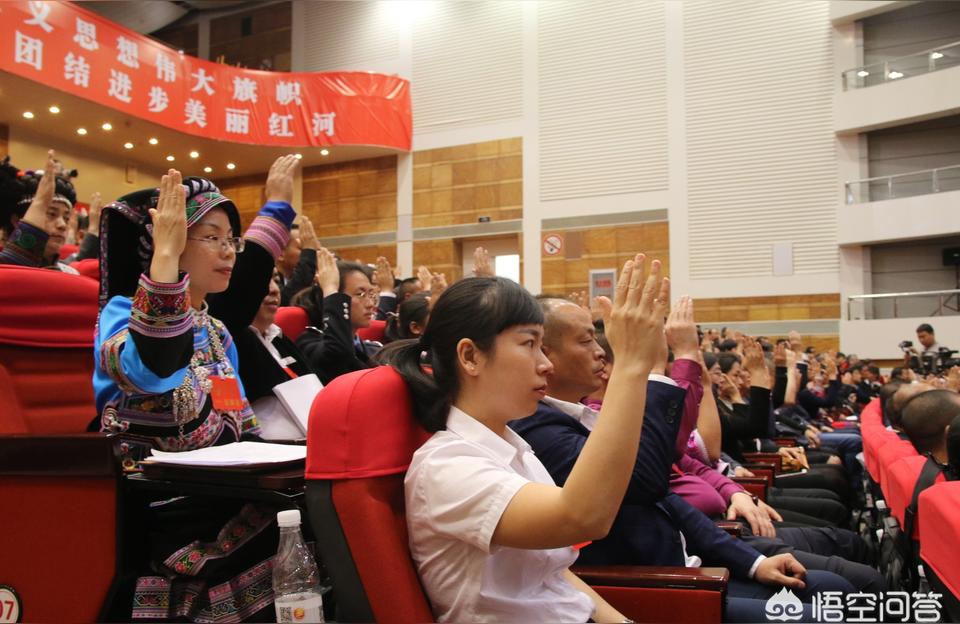 民法典前期物业解聘条件,民法典选聘物业的新规?