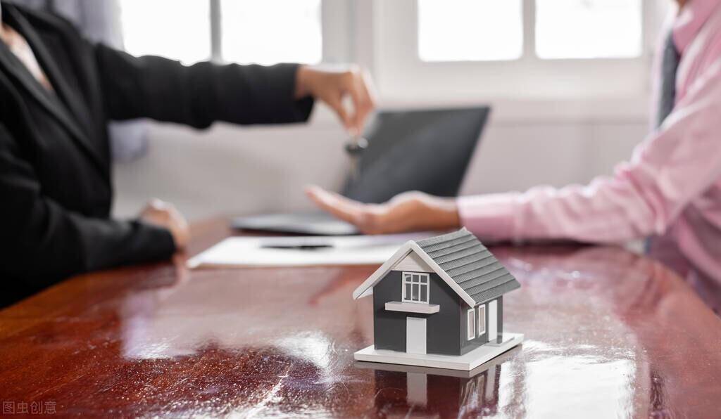 劳动合同未到期解聘条件（民法典对劳动合同的规定）