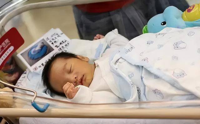 农村户口生二胎补助多少钱（计划生育农村户口二胎政策）