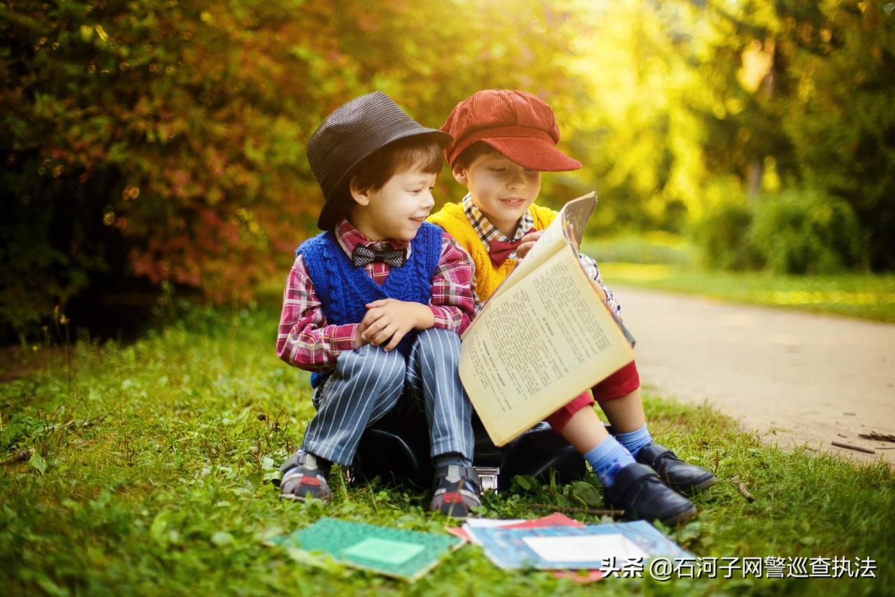 抚养费和扶养费区别在哪里（法律上抚养和扶养的区别分析）