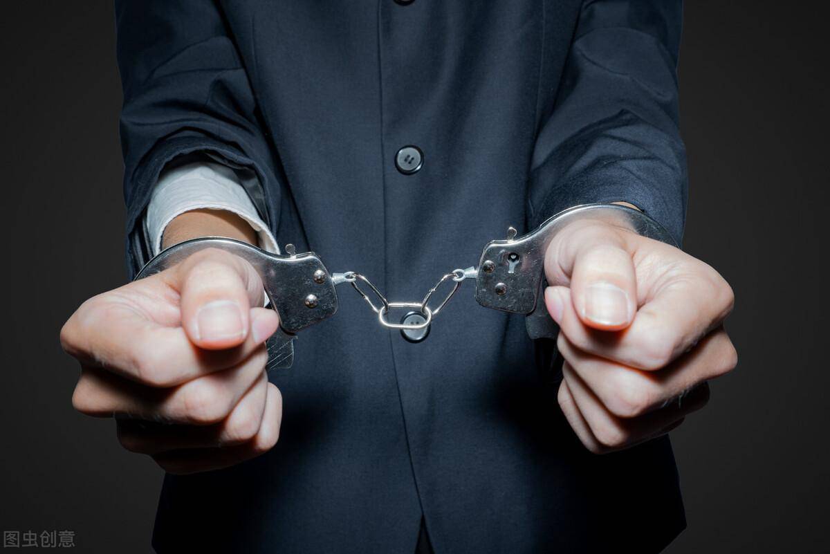 见死不救是不是犯罪行为（我国刑法对见危不救的规定）