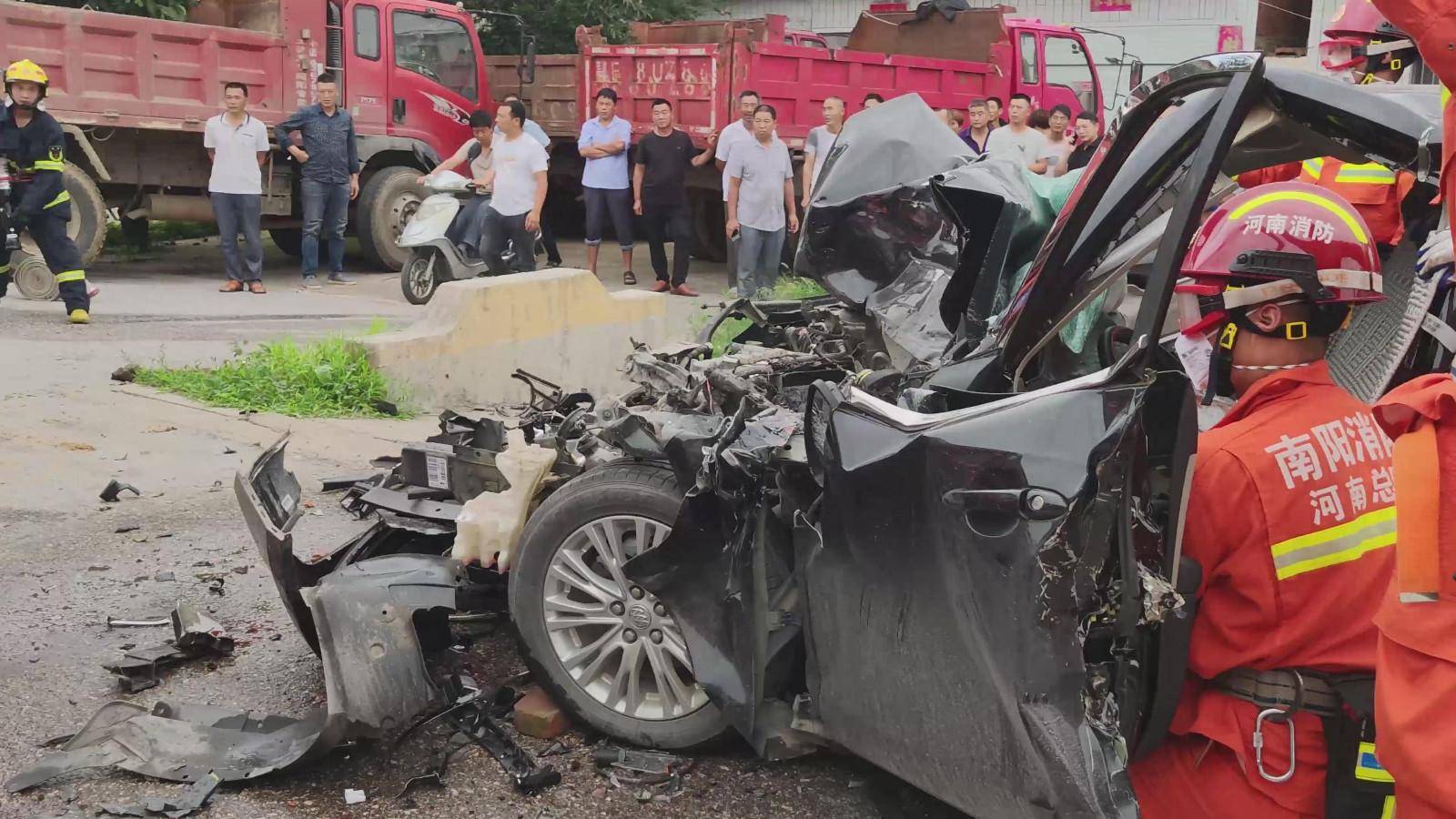 交通事故肇事者全责怎么赔偿（车祸肇事者赔偿标准）