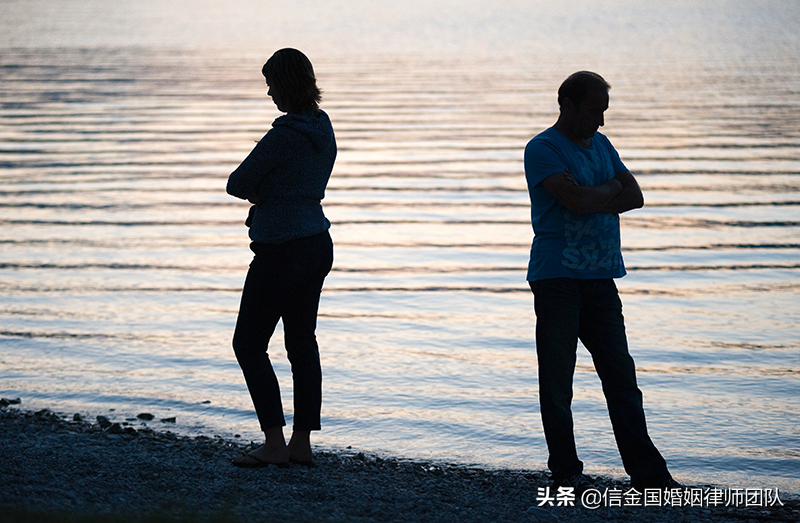 离婚上诉流程怎么走（起诉离婚的程序）