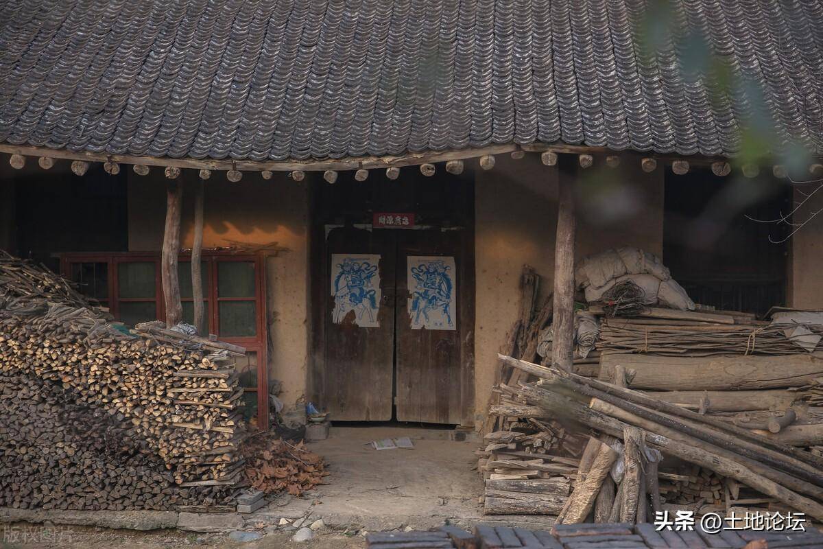 农村危房强拆有补助吗（农村土坯房拆迁补偿标准）