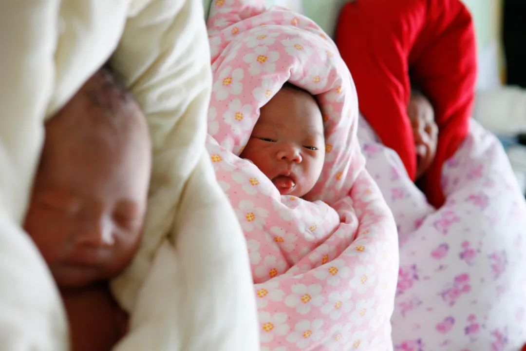 关于超生罚款新政策（民法典计划生育新政策）