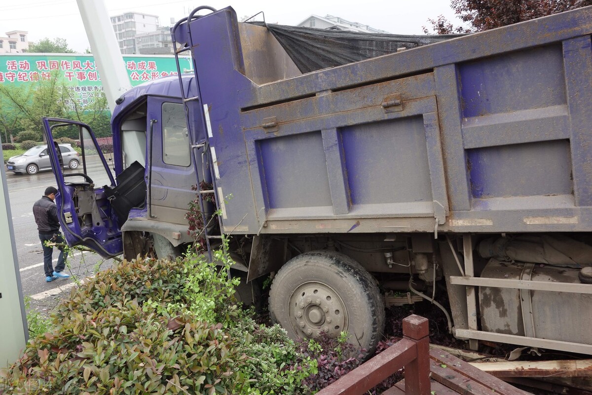 交通事故调解赔偿步骤（事故认定书下来谈赔偿流程）