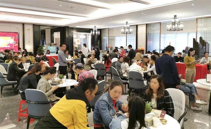 房产证上写名字需要什么证件（新婚姻法房子分配问题）