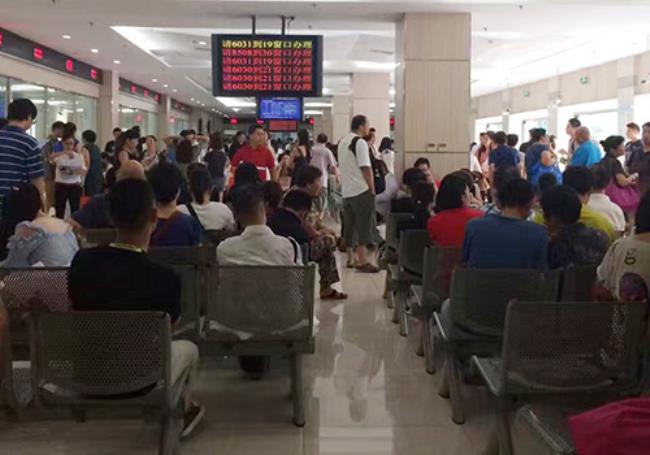 关于赠与房产怎么过户（房产过户子女最好方法）