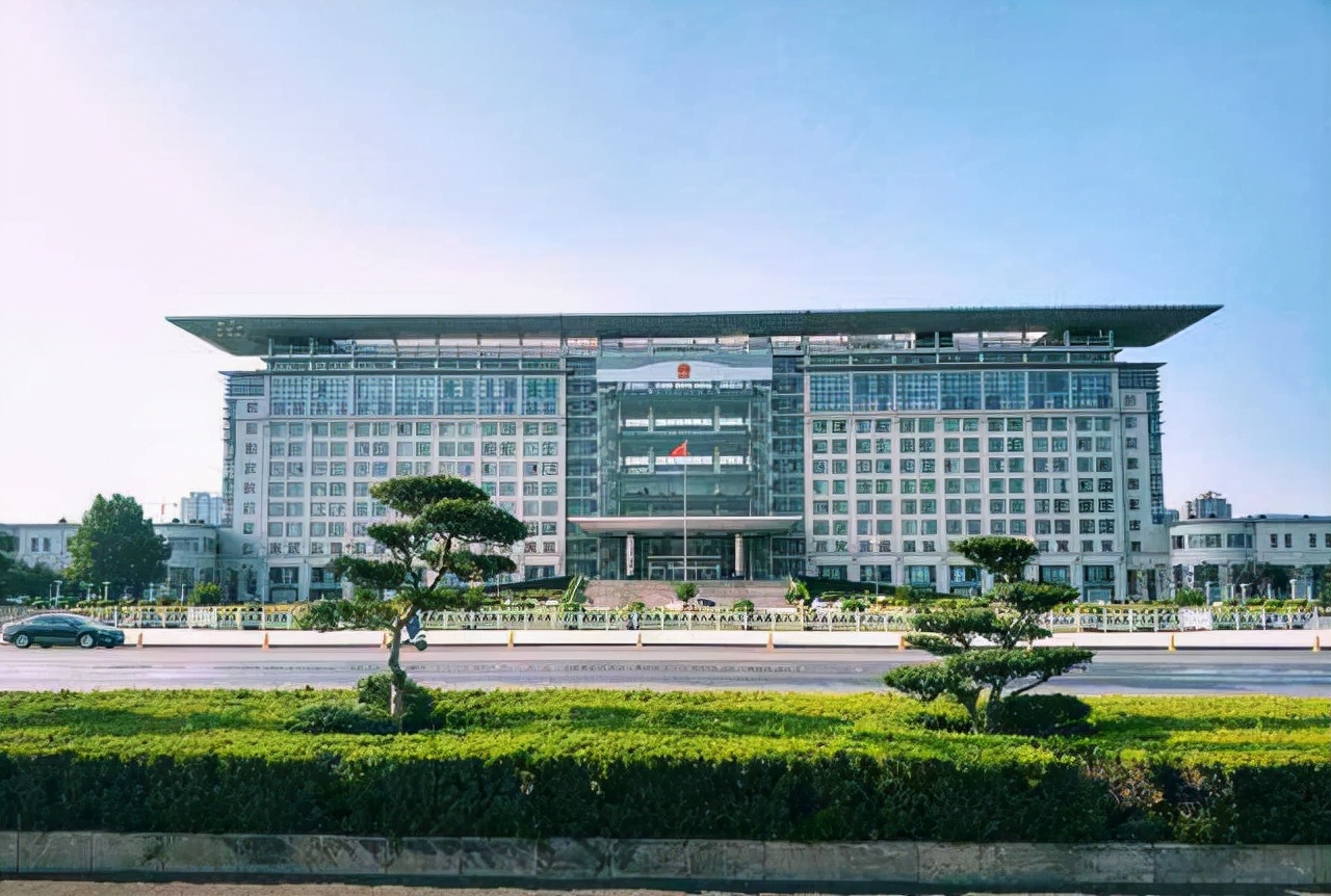 行政编制和事业编制的区别（事业编制报考学历条件）