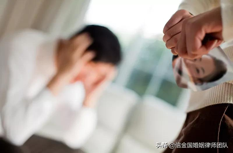 出轨离婚财产怎么分割（婚姻法出轨离婚财产分割问题）