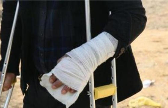 个人伤残鉴定申请书怎么写（伤情鉴定申请书标准范文）