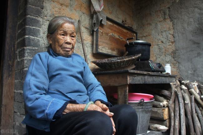 养老新政策是什么（2022年补缴养老保险新政策）