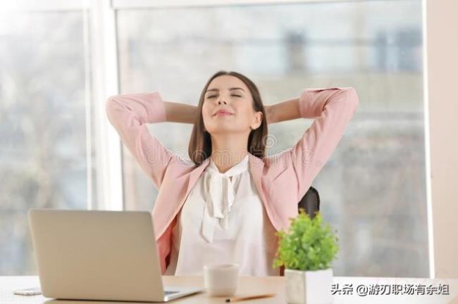 绩效工资如何计算（个人绩效工资计算公式）