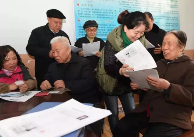 高龄补贴如何申请（高龄津贴个人申请流程）