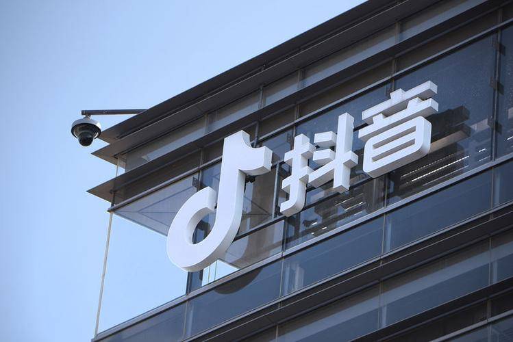 抖音刷的播放量能上热门吗？揭秘真实机制与实操策略