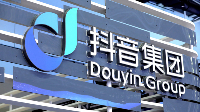 抖音怎么涨粉上热门？5个实用技巧助你快速吸睛_qq代刷网_抖音点赞员