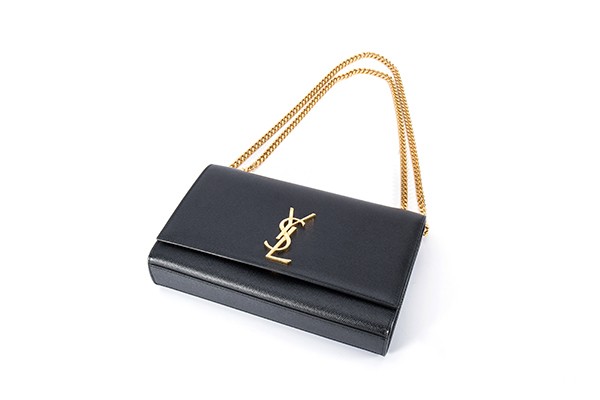 全新圣罗兰的链条包包回收价格高吗？青岛哪里可以回收？