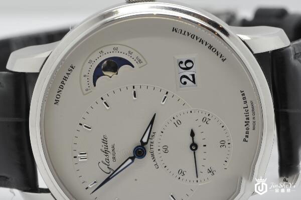 深圳格拉苏蒂原创偏心系列月相手表回收价格几折