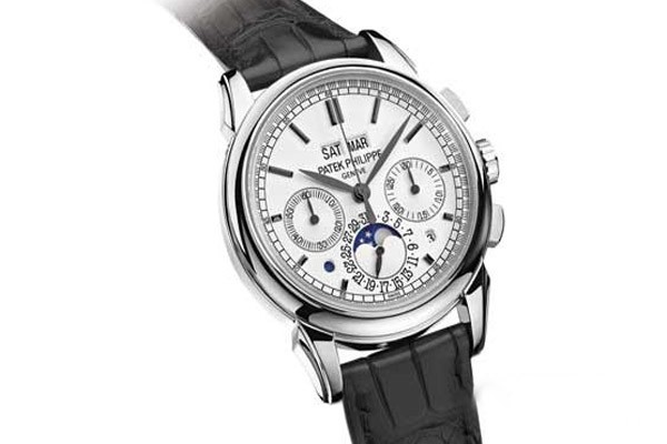 深圳福田区哪里回收百达翡丽Ref.5270万年历计时手表呢？